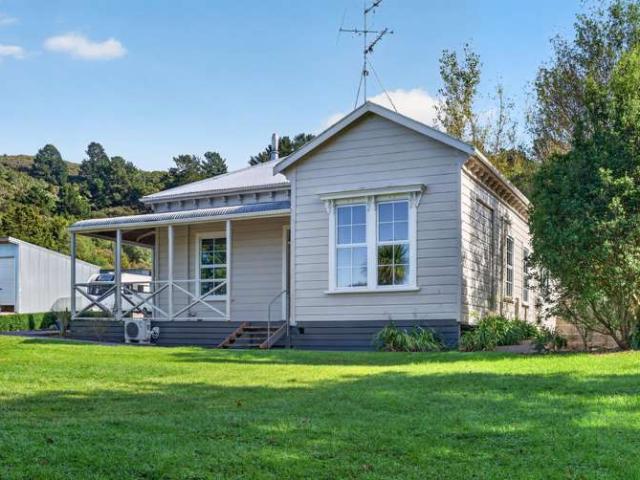 Property for sale in Carterton, Wellington