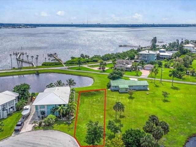 Land for sale in Terra Ceia, Manatee County