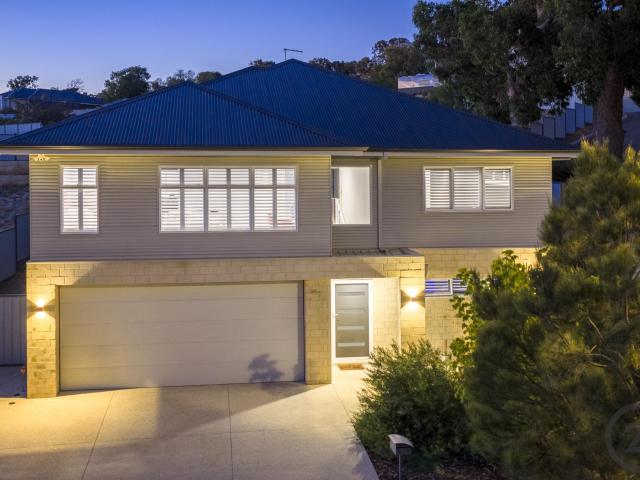 House for sale in Parklands, Western Australia