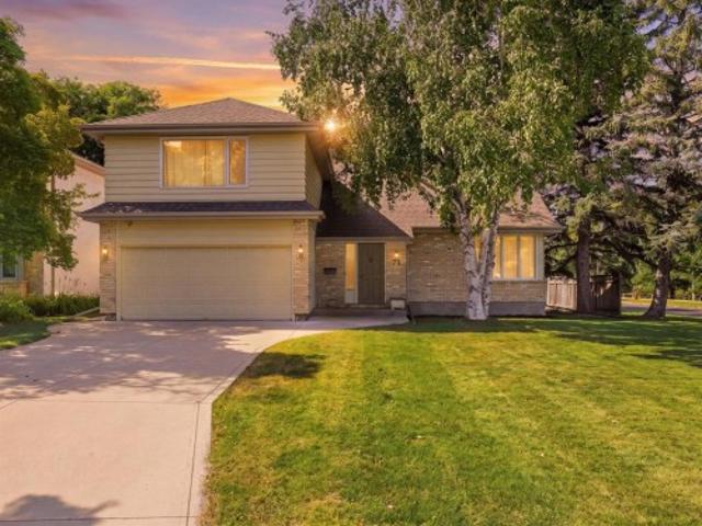 House for sale in East St. Paul, Manitoba