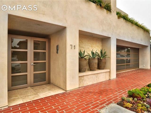 Property for rent in Corona Del Mar, California