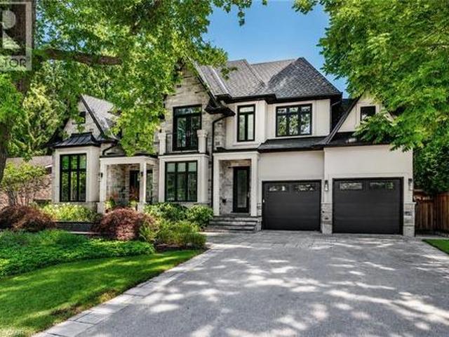 House for sale in Ancaster, Ontario