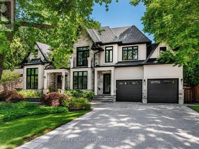 House for sale in Ancaster, Ontario