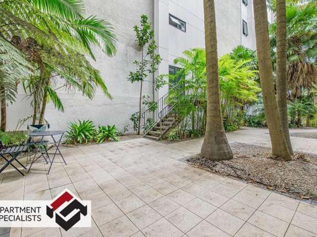 Apartment for sale in Auckland, Oroua County