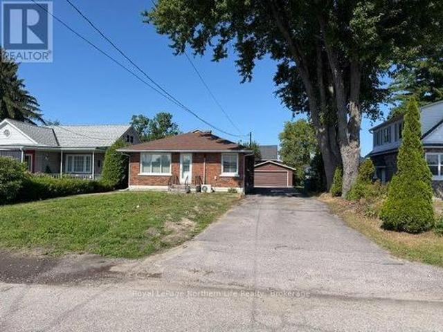 House for sale in Copper Cliff, Ontario