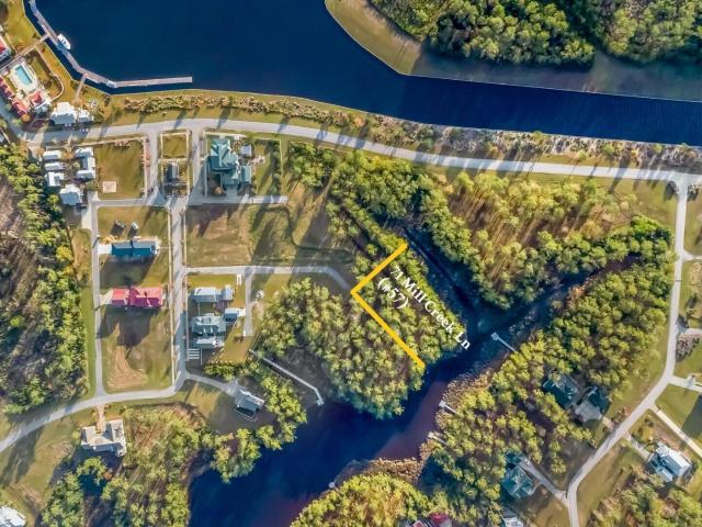 Land for sale in Oriental, North Carolina