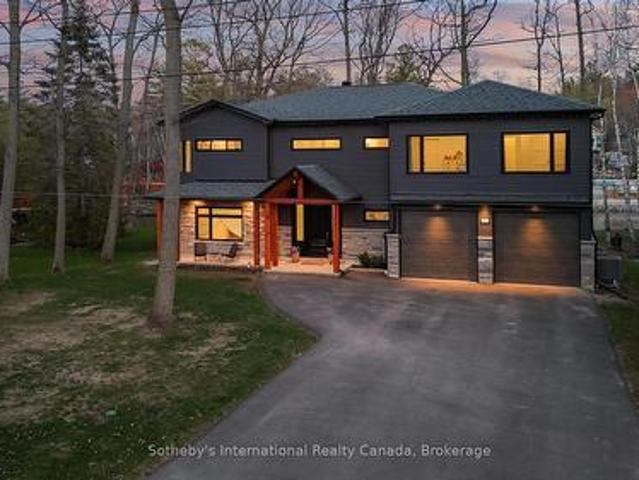 House for sale in Wasaga Beach, Ontario