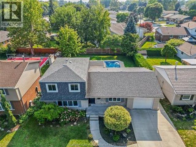 House for sale in Chatham–kent, Ontario