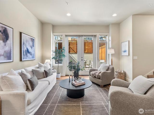 Condo for sale in Edmonds, Washington