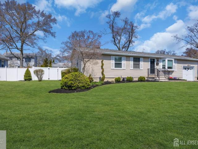 House for sale in Spotswood, New Jersey