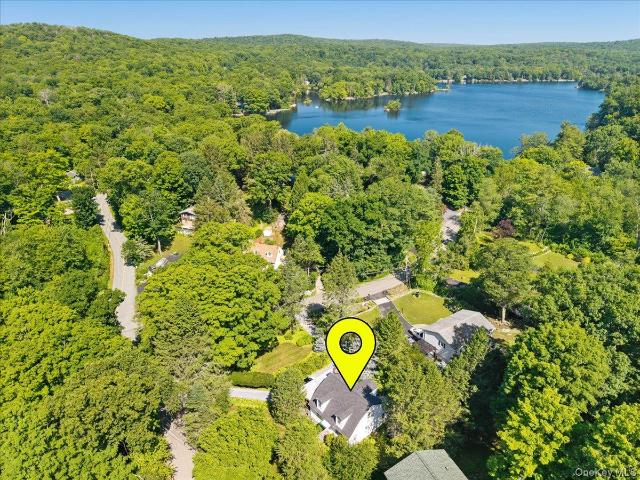 House for sale in Putnam Valley, New York