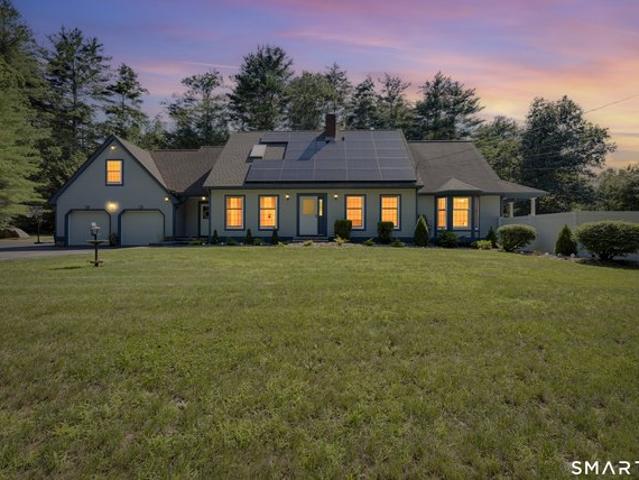 House for sale in Putnam, Connecticut