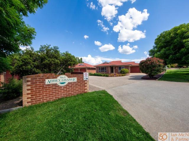 House for rent in Queanbeyan