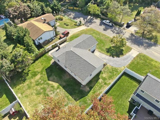 House for sale in West Bay Shore, Town of Islip