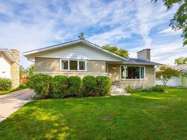 House for sale in East St. Paul, Manitoba