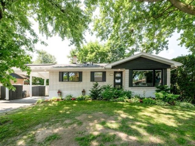 House for sale in Boucherville, Quebec