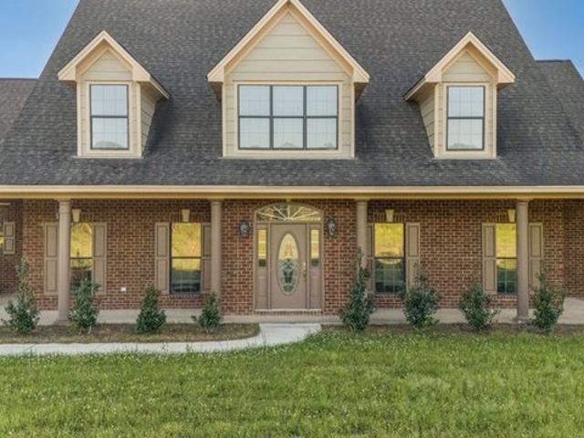 House for sale in Lowndesboro, Alabama