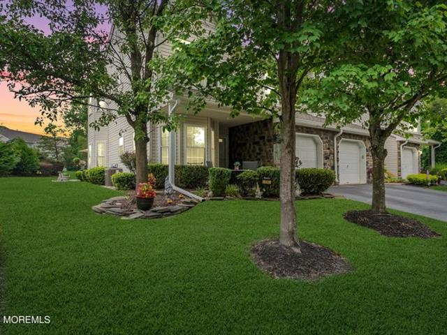 Townhouse for sale in Monmouth, New Jersey