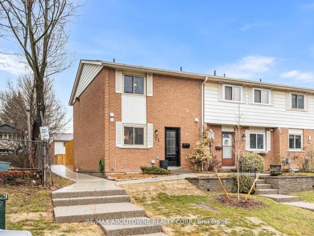 Condo for sale in Oakville, Ontario