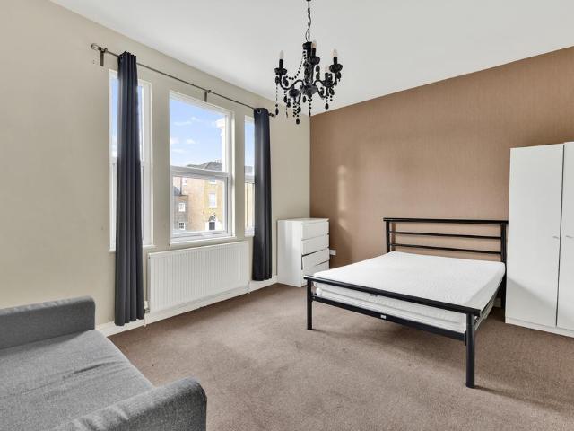 House for rent in London Borough of Wandsworth, Greater London