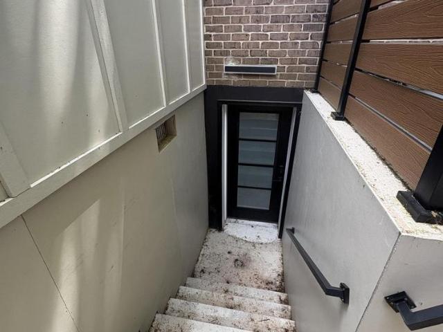 Apartment for rent in Fonthill, Pelham