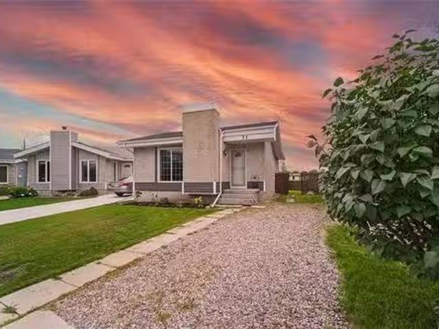 House for sale in East St. Paul, Manitoba