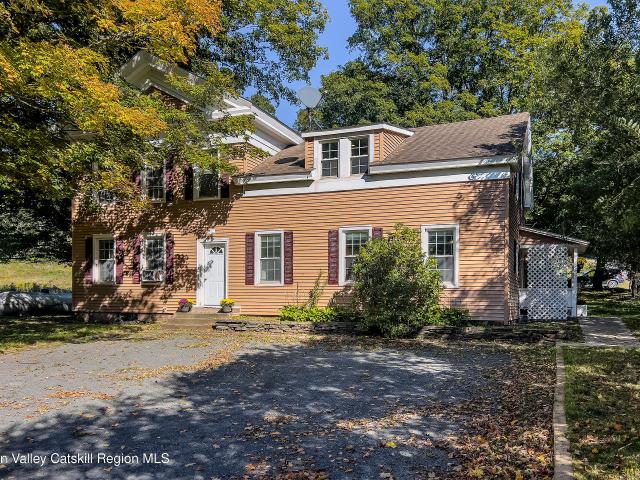 House for sale in Town of Roxbury, Delaware County