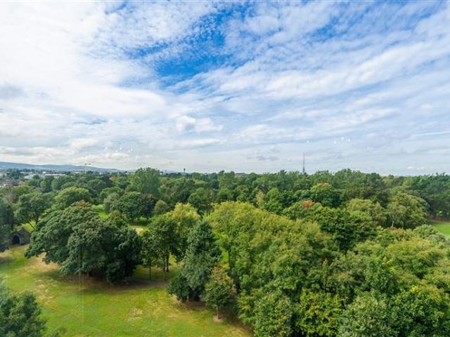 Apartment for sale in Bluebell, Dublin