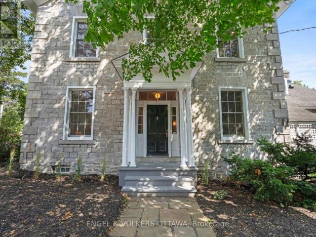 House for rent in New Edinburgh, Ottawa