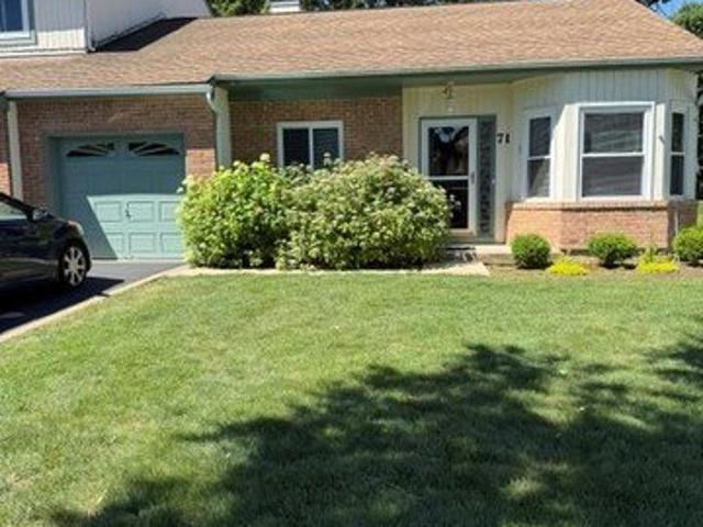 Condo for sale in Centereach, New York