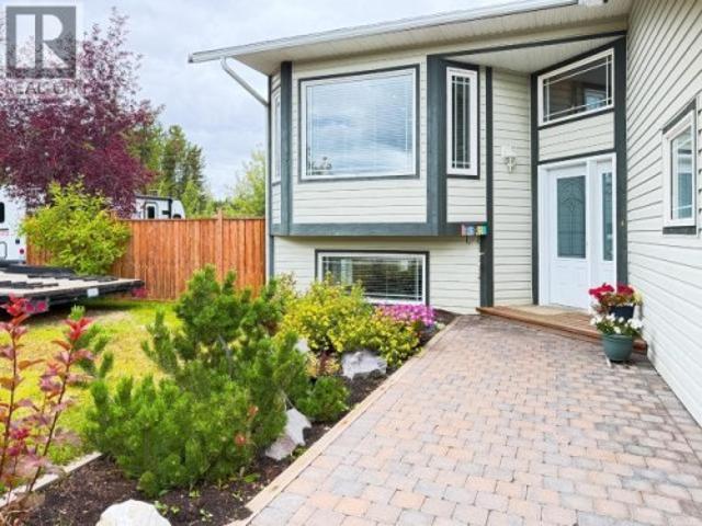 House for sale in Marsh Lake, Yukon