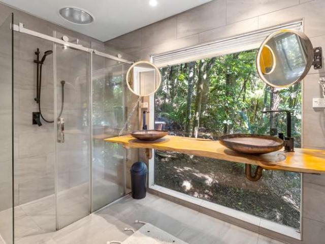 House for sale in Omiha