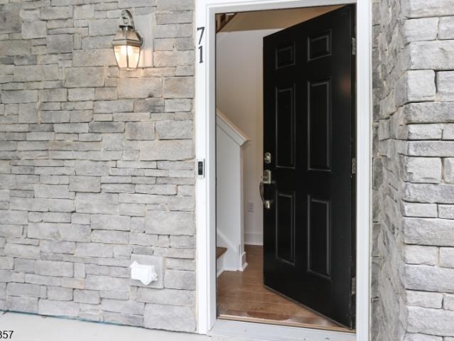 Property for rent in Morris Plains, New Jersey