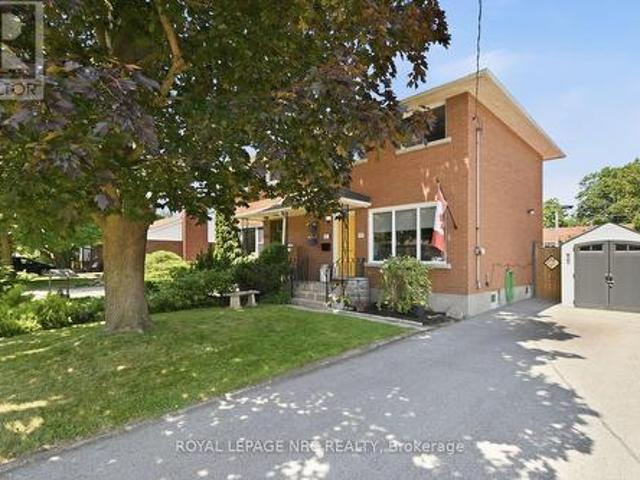 House for sale in Niagara, Ontario