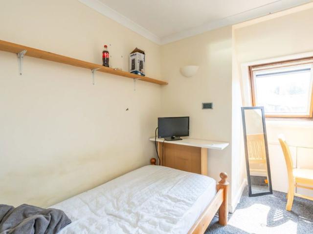 House for rent in Horsham, West Sussex