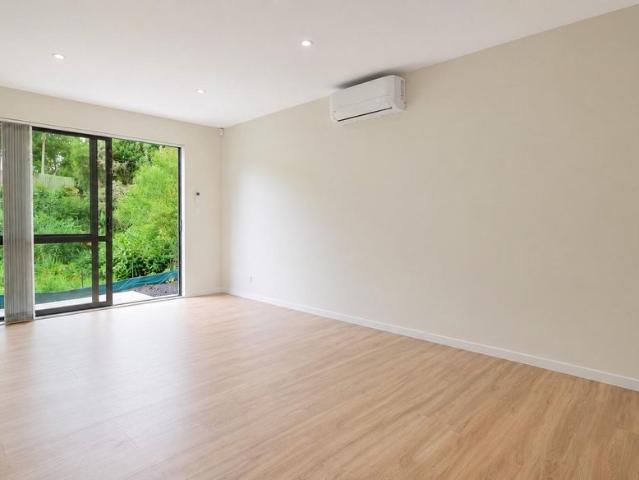 House for rent in Kelston