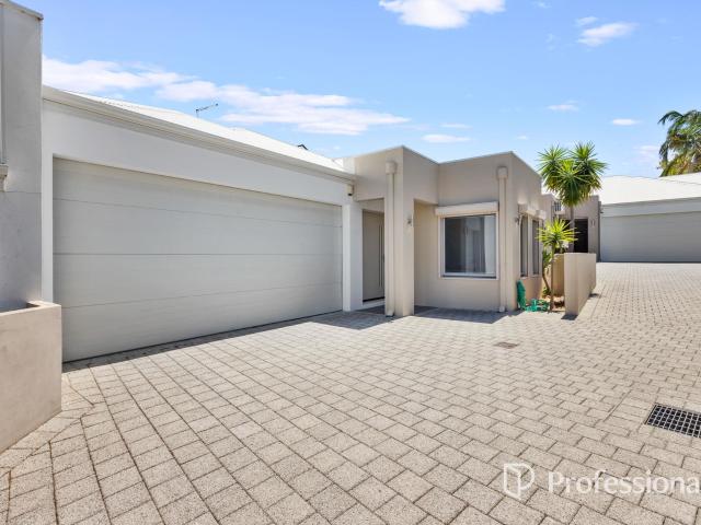 Villa for sale in Stirling, Western Australia