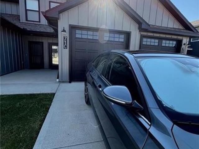 Townhouse for sale in Warrensburg, Missouri