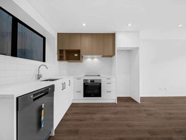 Townhouse for sale in Wairau Valley