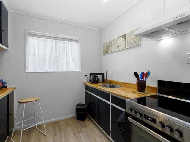 Apartment for sale in Days Bay, Wellington