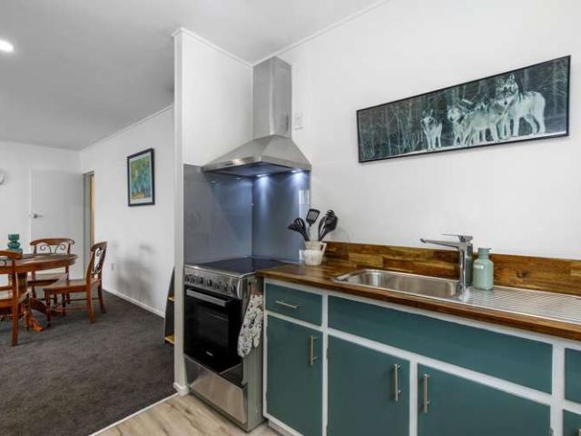 Apartment for sale in Days Bay, Wellington