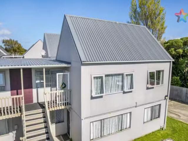 House for sale in Days Bay, Wellington