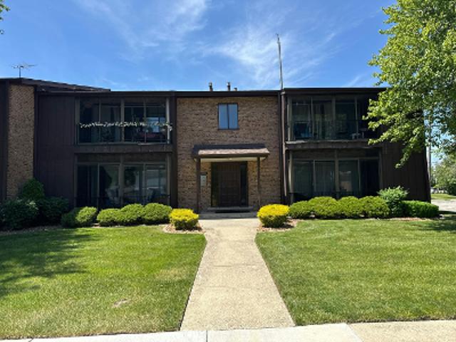 Condo for sale in Tinley Park, Illinois