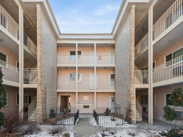 Property for sale in Chicago Park, Illinois