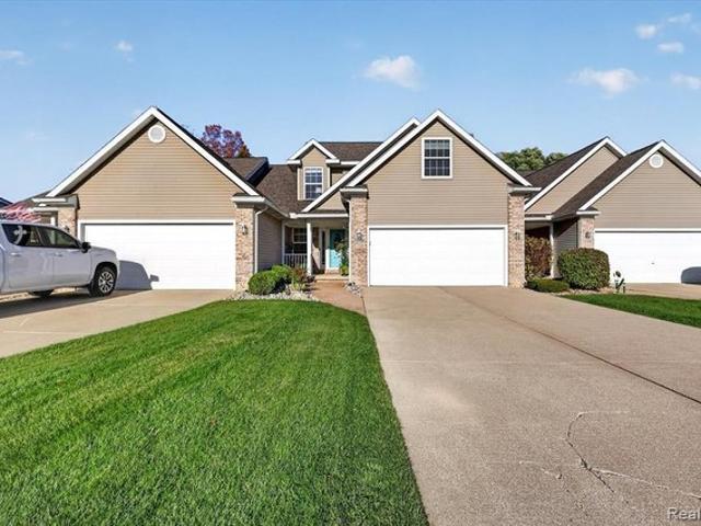 Condo for sale in Flushing, Genesee County