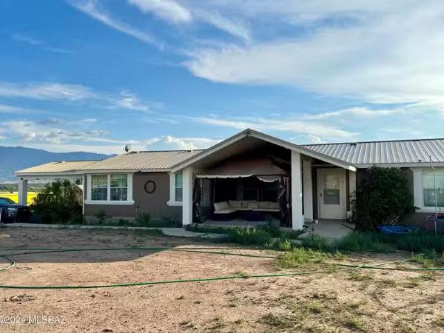 House for sale in Safford