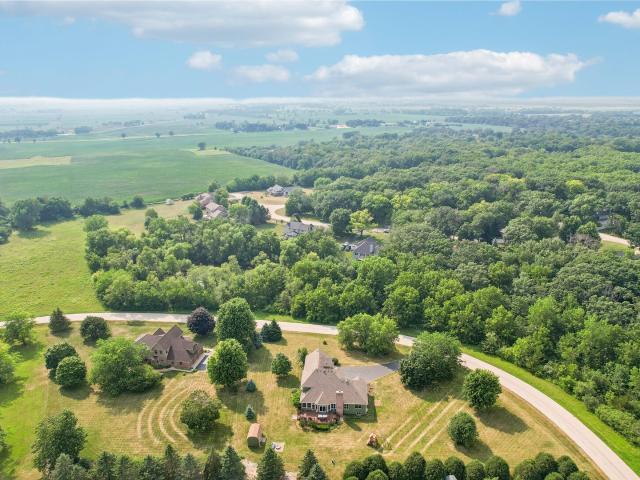 House for sale in Mchenry, Illinois