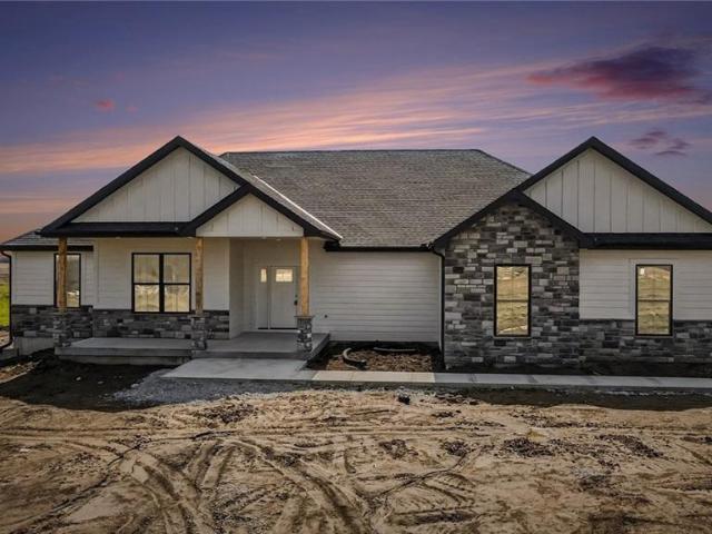 House for sale in Smithville, Missouri