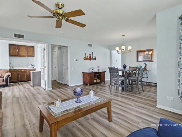 Condo for sale in Fox Lake, Illinois