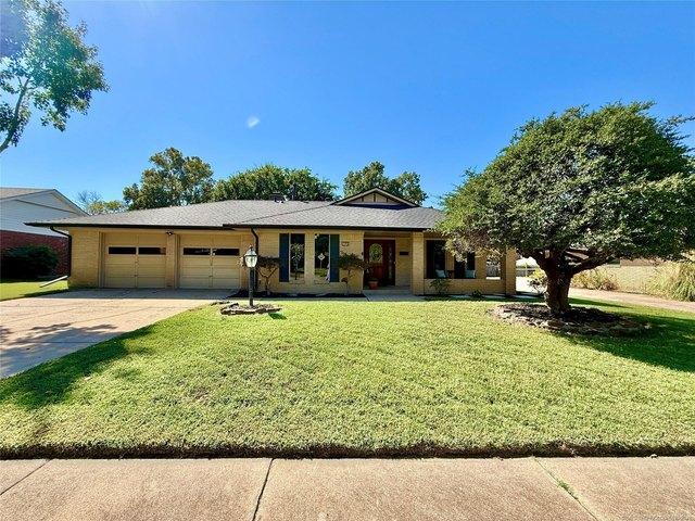 House for sale in Southern Plaza, Tulsa